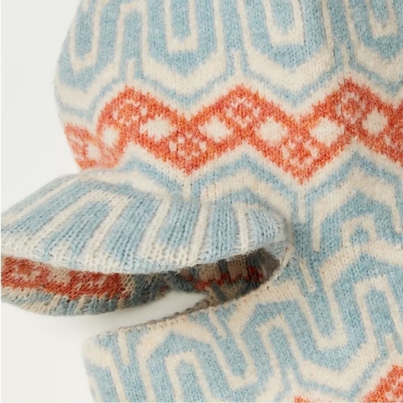 NWOT Free People FP Movement Rally Retro Billed Balaclava